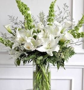 Vintage Charm Ceramic Vase Set